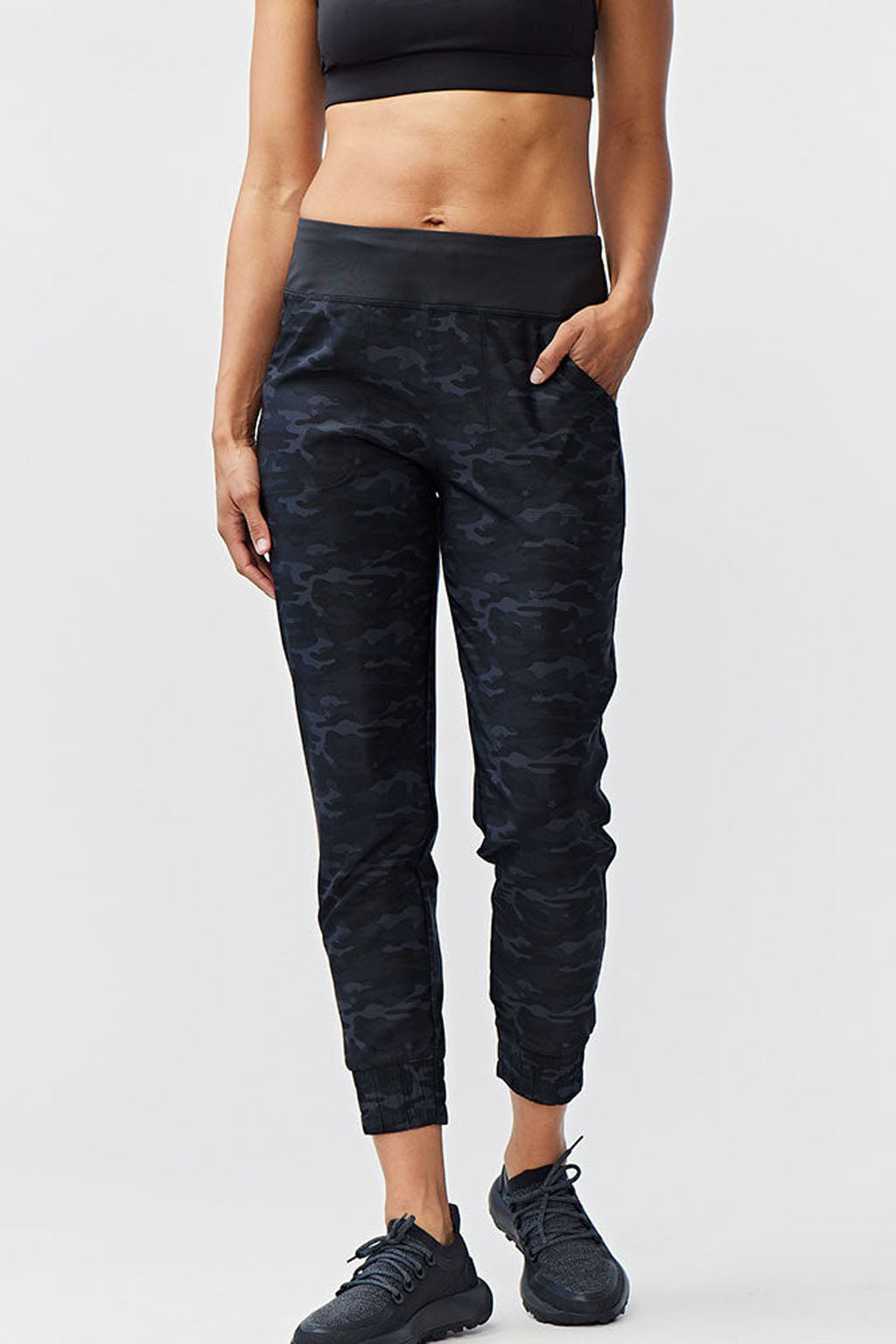 Excel Jogger 7/8 Length 28" Pant Black Camo