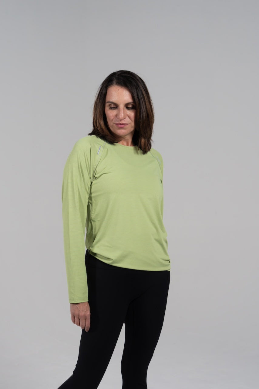 ALIVE unleashed long sleeve Light Green
