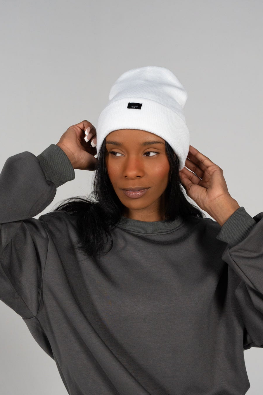 alyth beanie White
