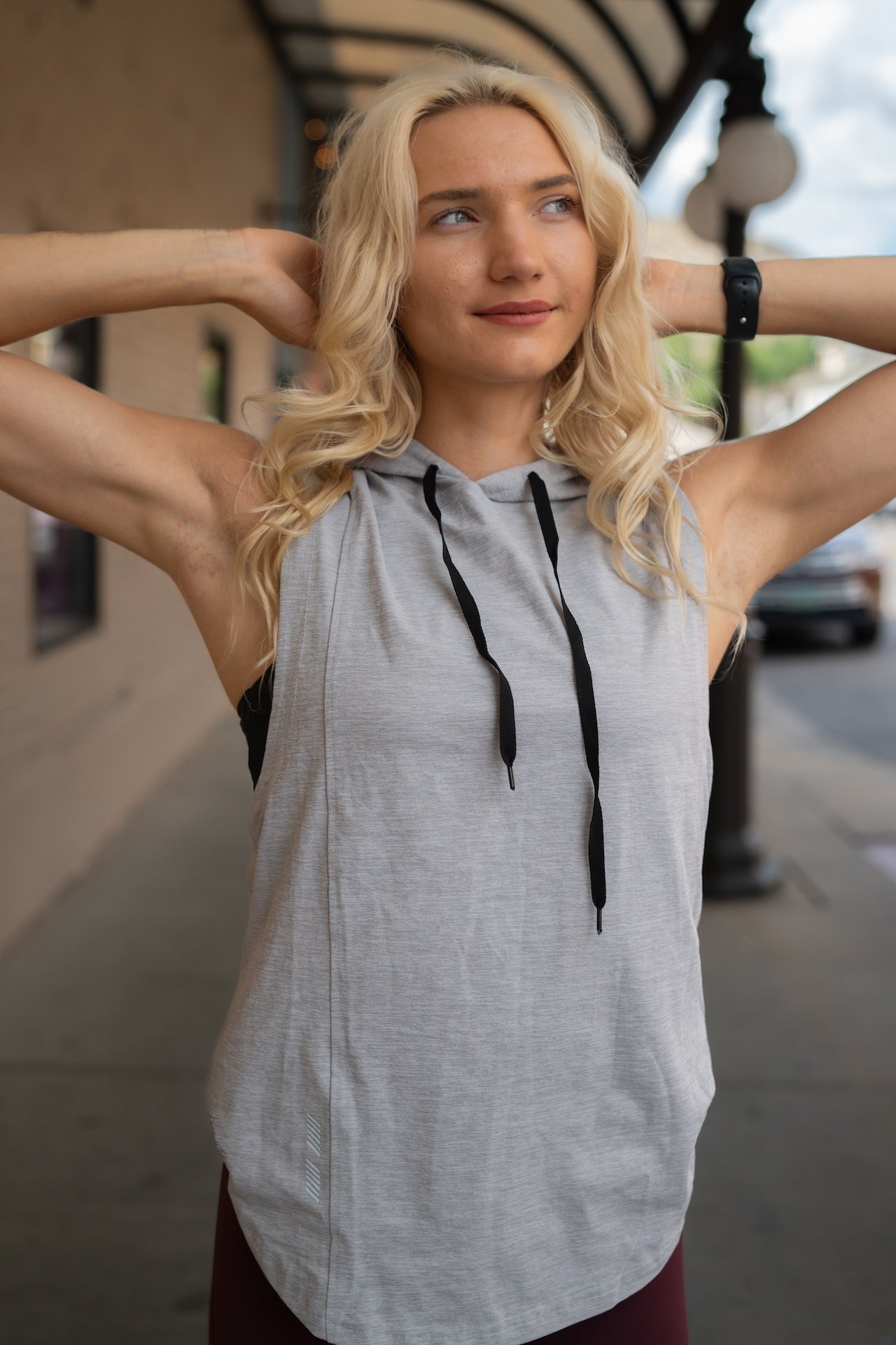 DETERMINED hooded sleeveless Cloudy Grey