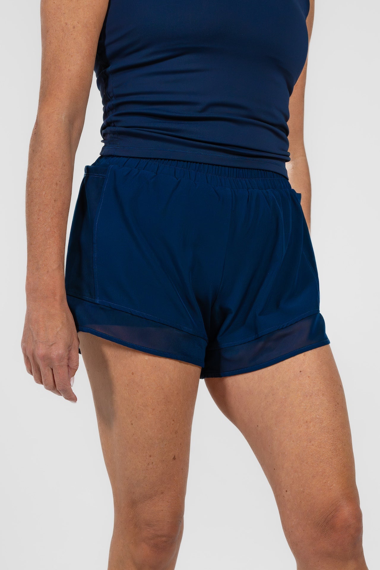 empowered V2 short Navy 3"
