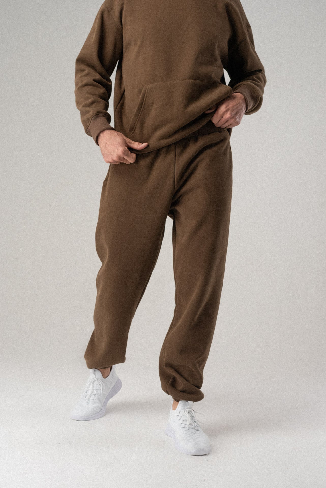 impactful joggers Milk Chocolate