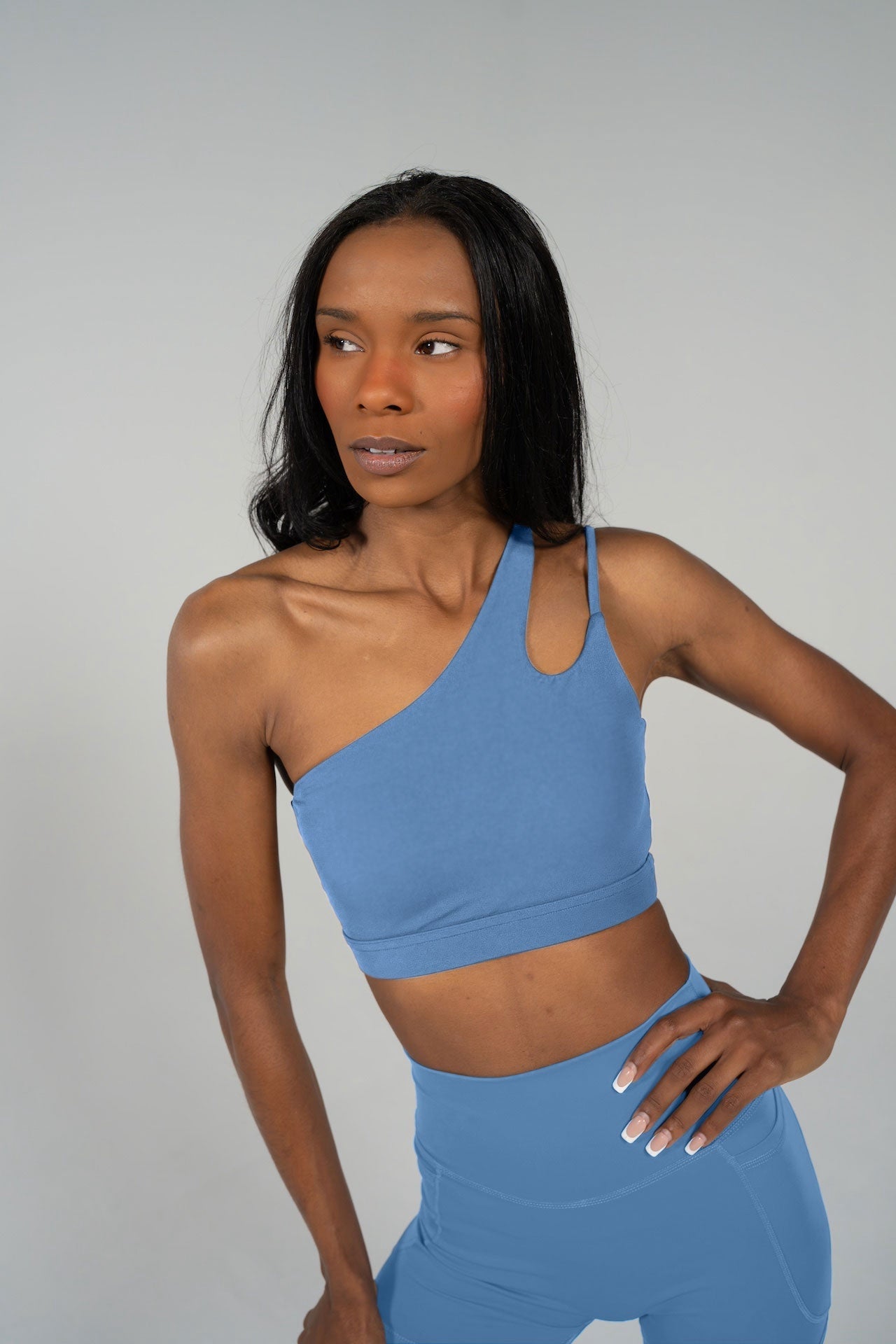 SERENE transform asymmetical sports bra Aero Blue