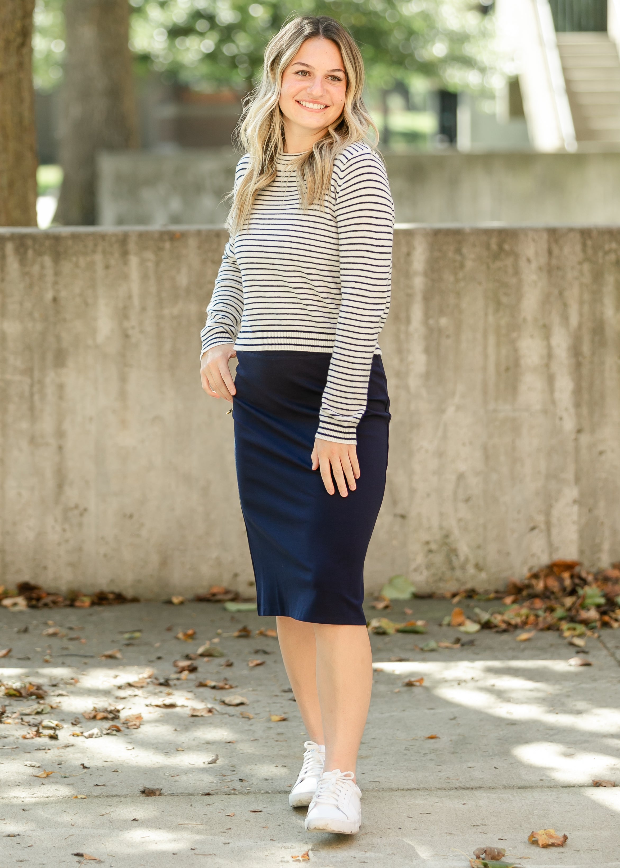 Quinn Navy Knit Midi Skirt 4XL
